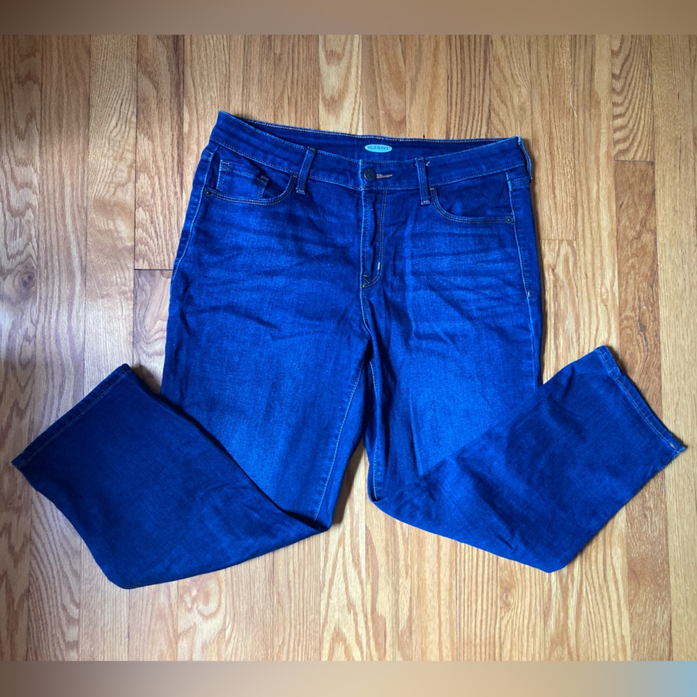 Denim Capri Pants ๐๐๐๐ - Picture 5 of 5